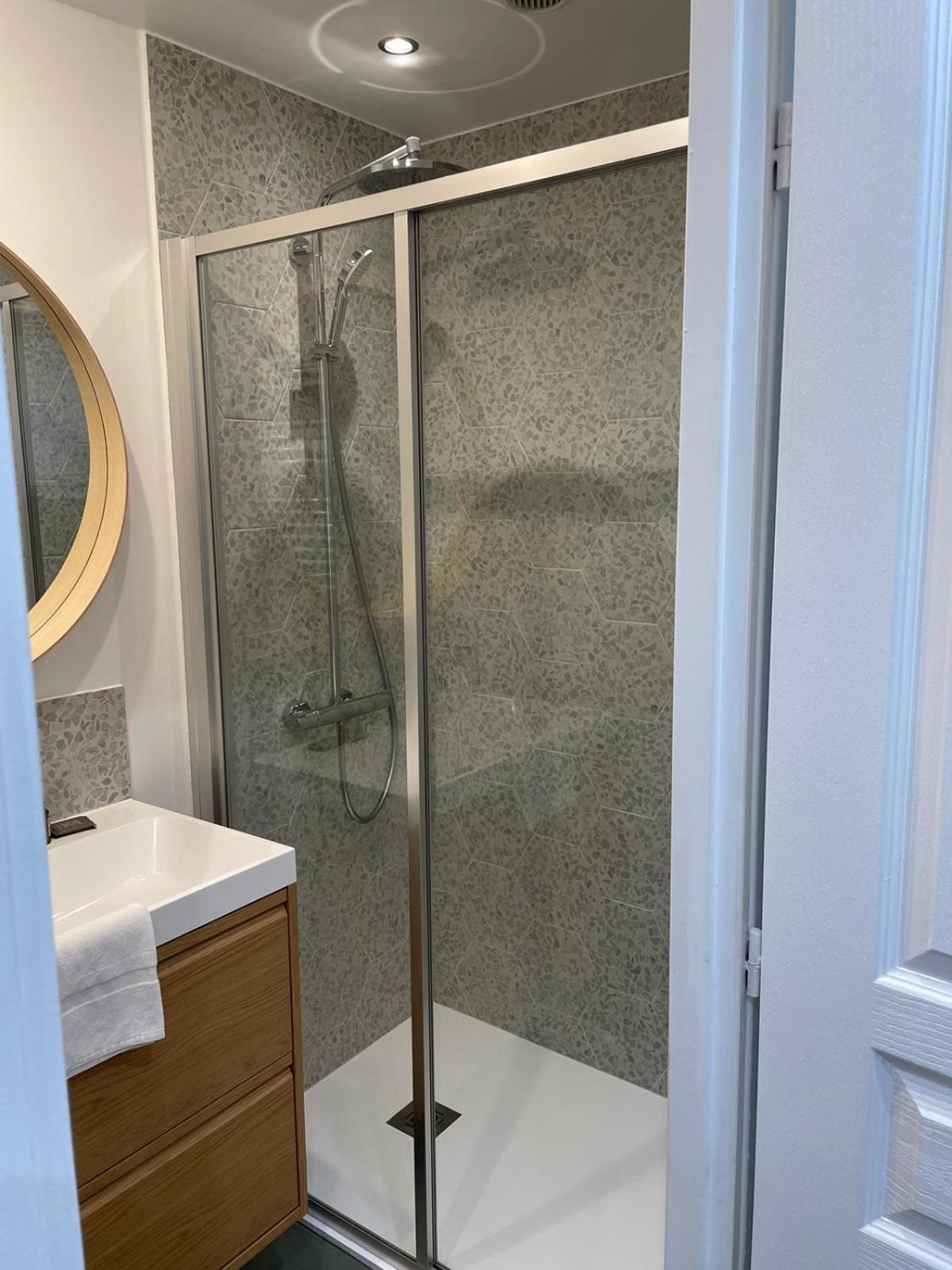 Studio 4P Calme/Full Equipped/Charonne/Perelachese Paris Exterior foto