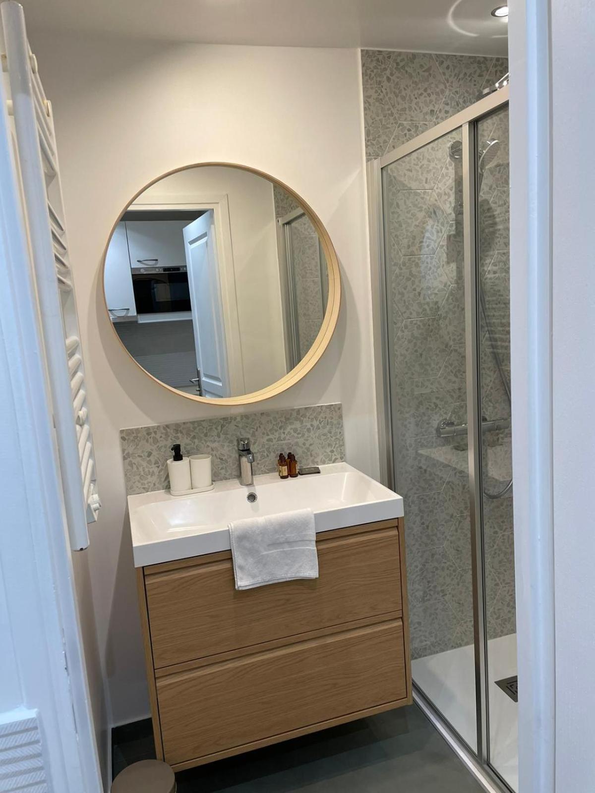 Studio 4P Calme/Full Equipped/Charonne/Perelachese Paris Exterior foto